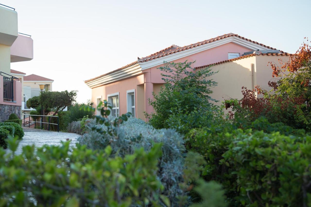 Sunrise Resort Hotel Mithimna Exteriér fotografie