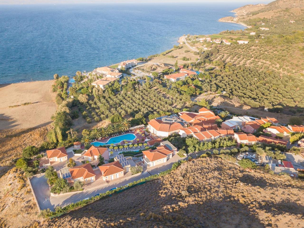 Sunrise Resort Hotel Mithimna Exteriér fotografie